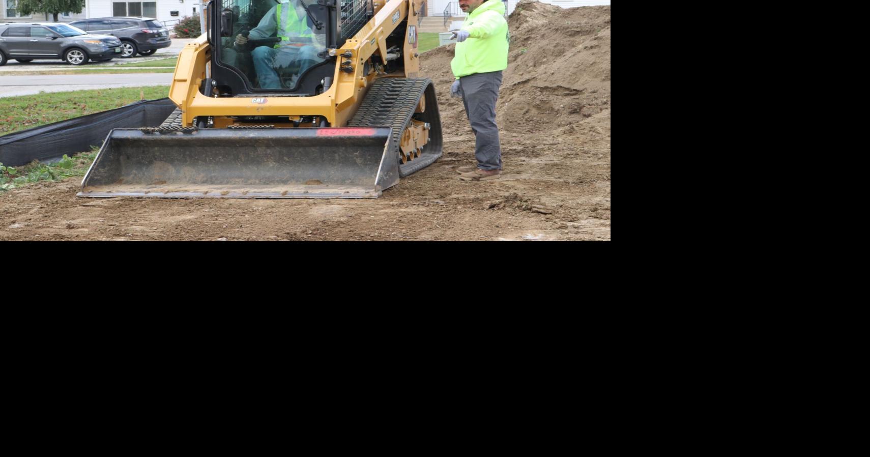 Skid loader training Garrett Clipper