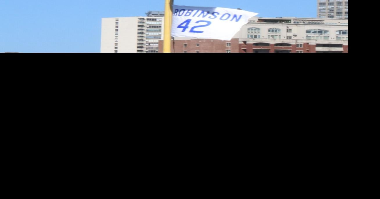 Wrigley Field Collection - Foul Pole Flag - Billy Williams Retired Number  Flag - 'Williams 26