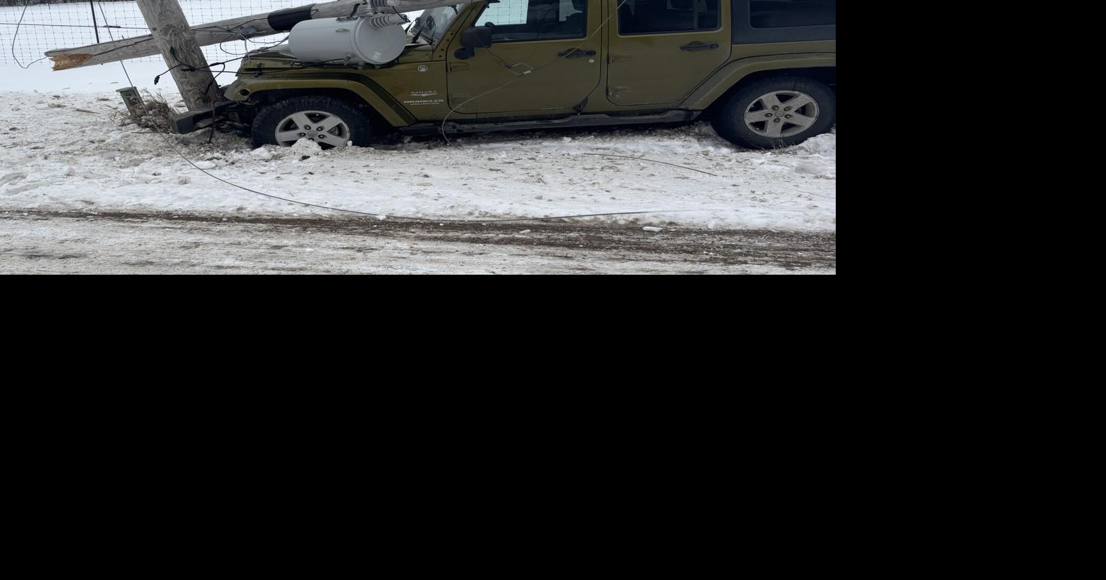 Auburn man examined after crash