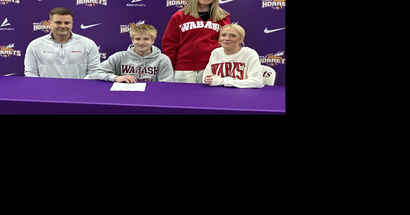 Stockamp commits to Wabash tennis