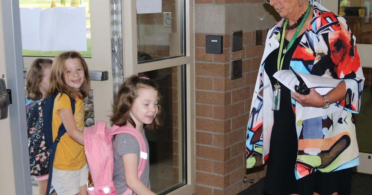 DeKalb Eastern begins 20222023 school year Butler Bulletin