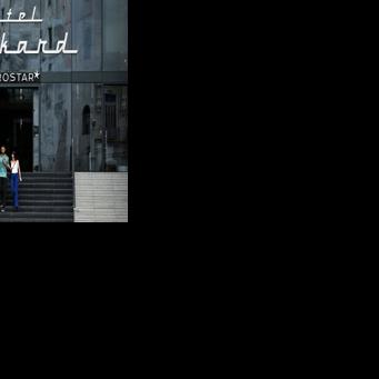 Tourism plummets in US-blockaded Cuba