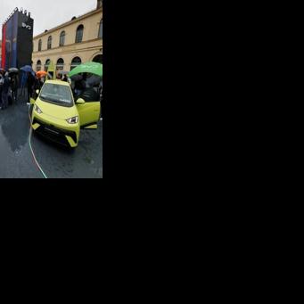 EV sales rebound in Germany as Chinese brands make inroads