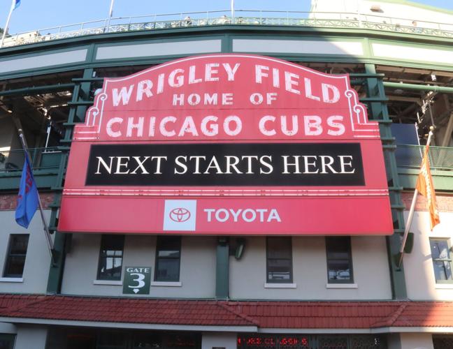 CHICAGO CUBS WRIGLEY FIELD RETIRED NUMBER WORLD SERIES CHAMP PENNANT BANNER  FLAG