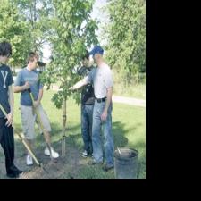 Alternative Learning Center students help community | News | kpcnews.com