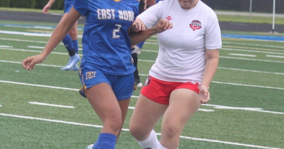 Prep Soccer Roundup: Knight girls keep rolling with big win over Legends
