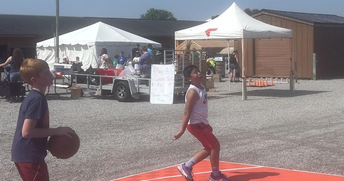 Hooping it up in Shipshewana