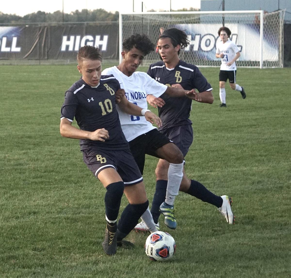 East Noble S Sectional Push Cracks And Crumbles Late Against