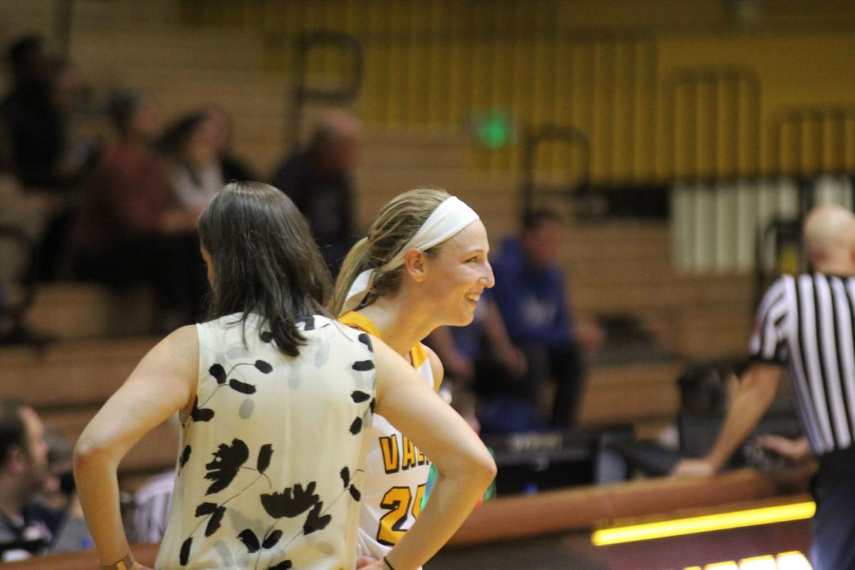Positive Grace Hales Helped Rebuild Valpo Women S Program