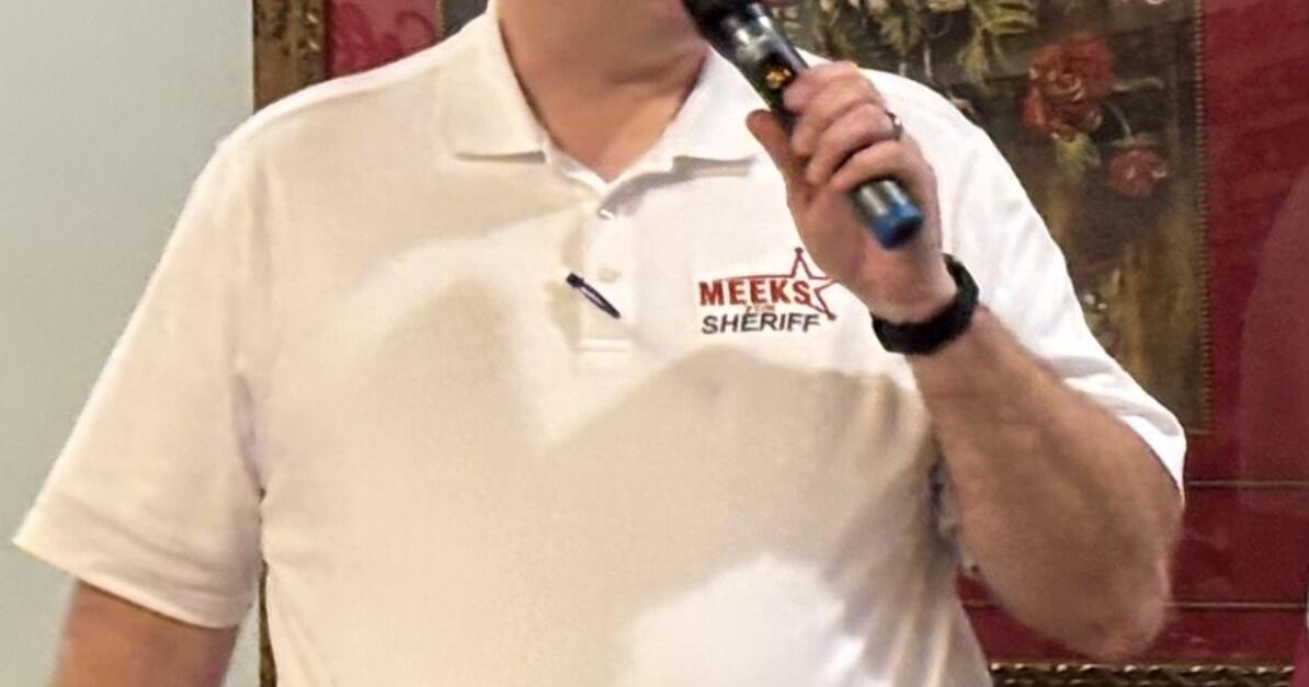 Candidates speak to Republican breakfast