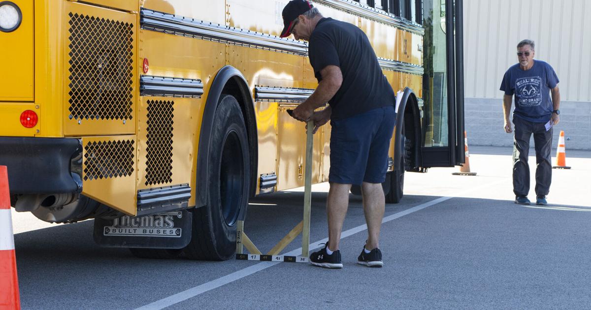 Drivers test skills in bus rodeo contest | News Sun | kpcnews.com