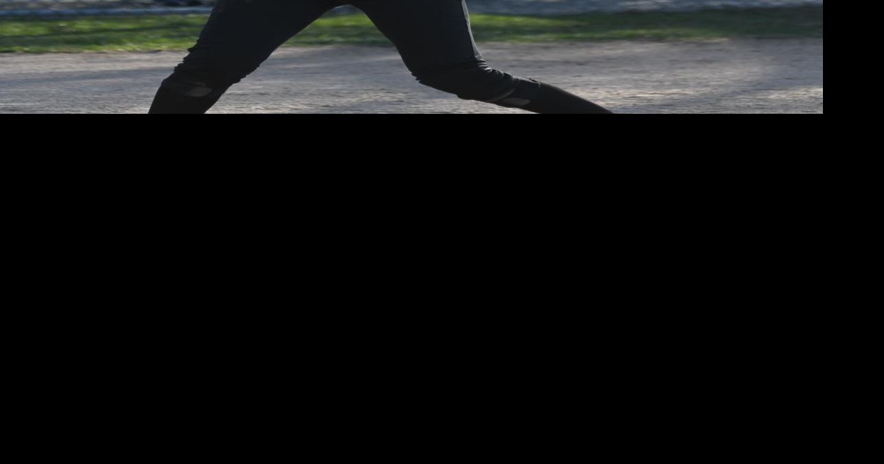 ’Busco softball returns three 4year starters