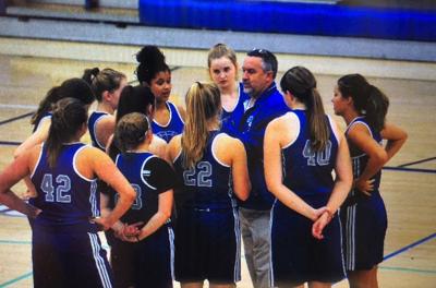 Carroll Girls Drawing On Jv Success Northwest Kpcnews Com