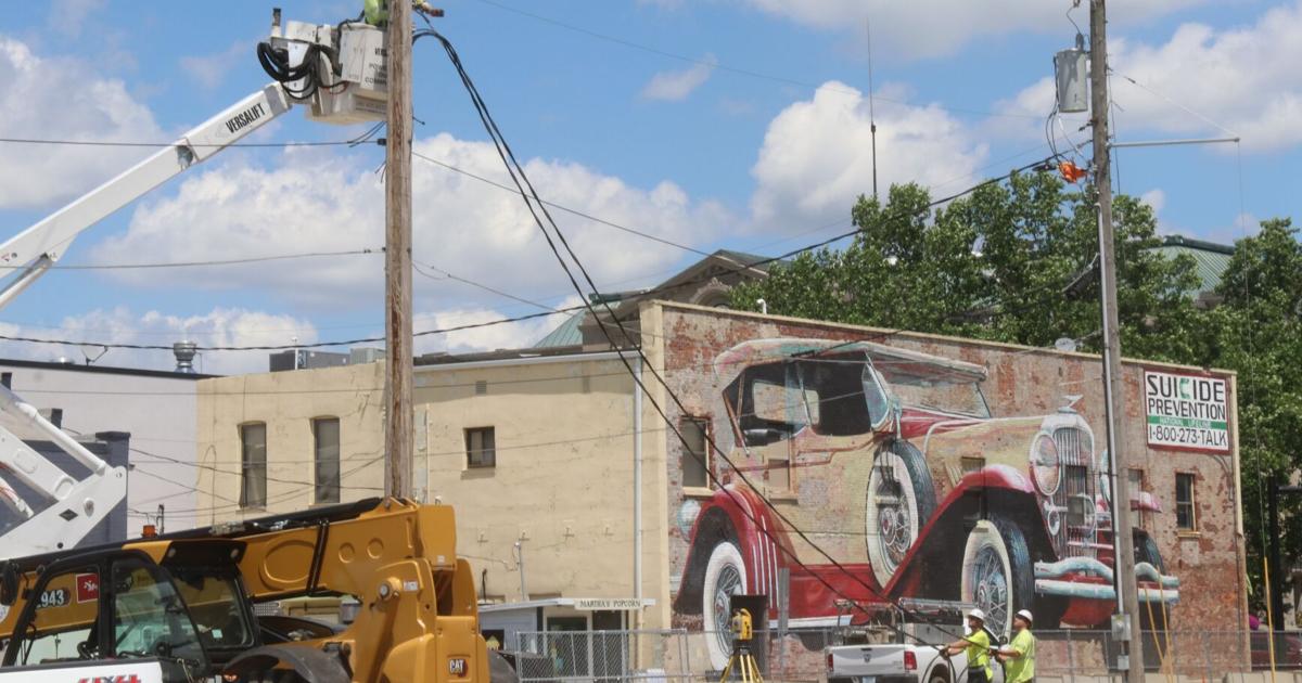 Electric work continues in Auburn