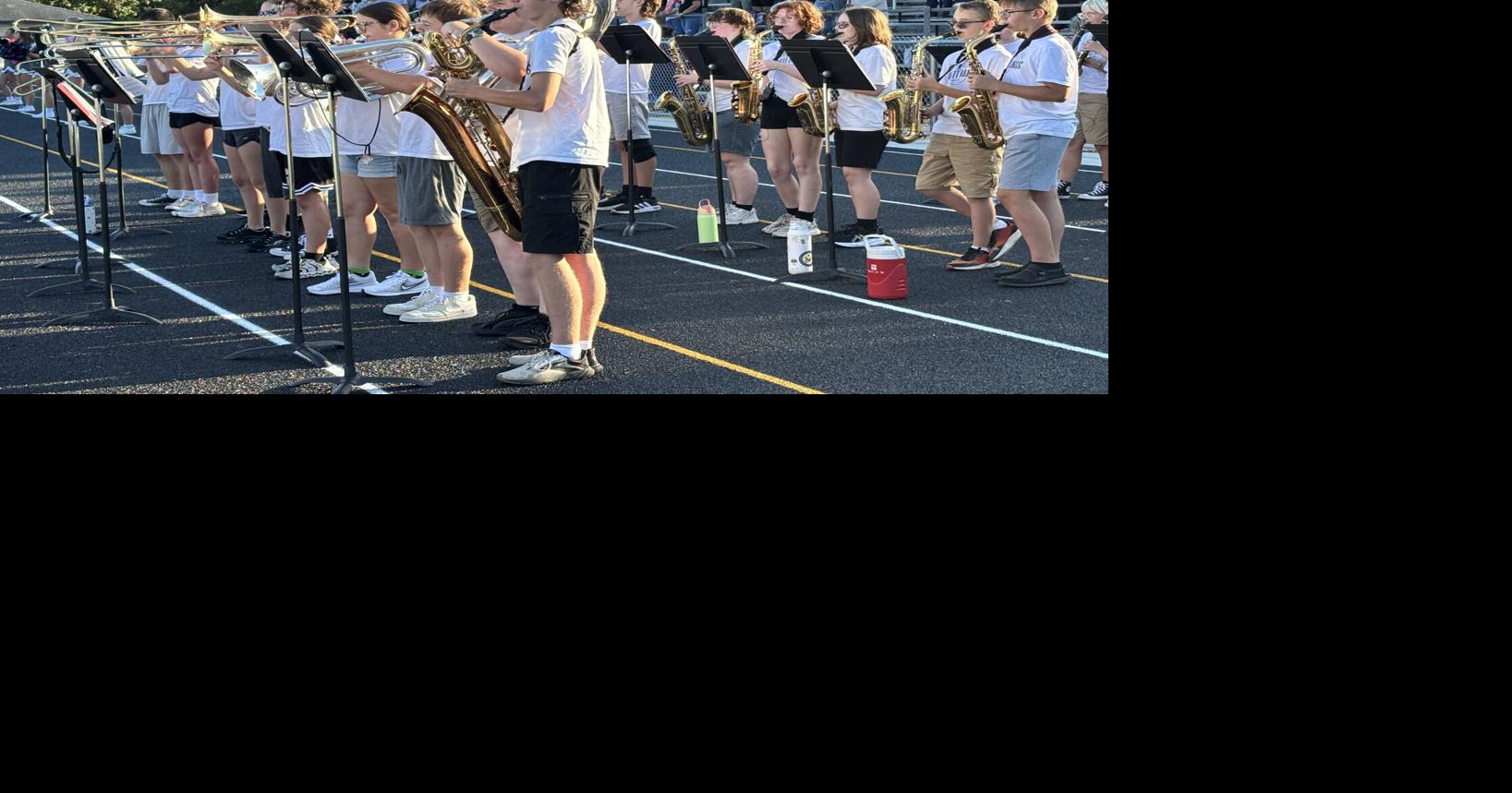 Garrett band performs