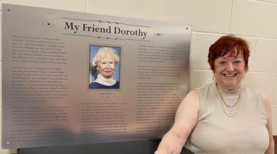 Plaque honors Dorothy Williams