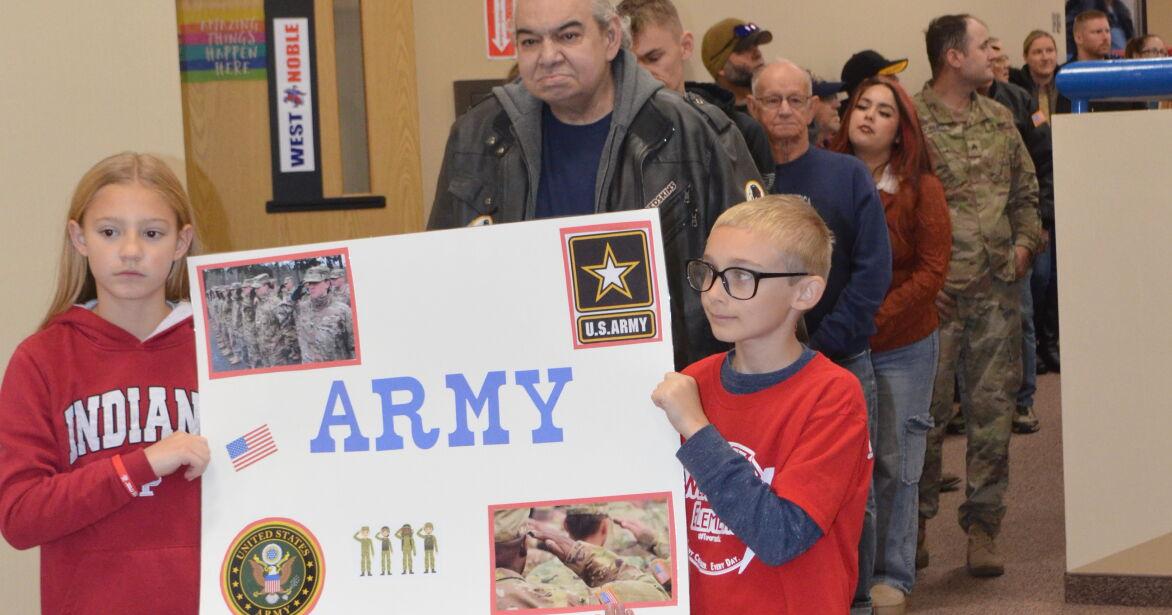 Students honor service on Veterans Day