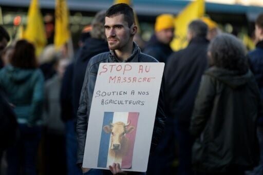 French farmers have been angry over what they see as the government's heavy-handed response to an outbreak of lumpy skin disease