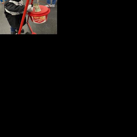 Bell ringers key to success of red kettle campaigns | Thestar