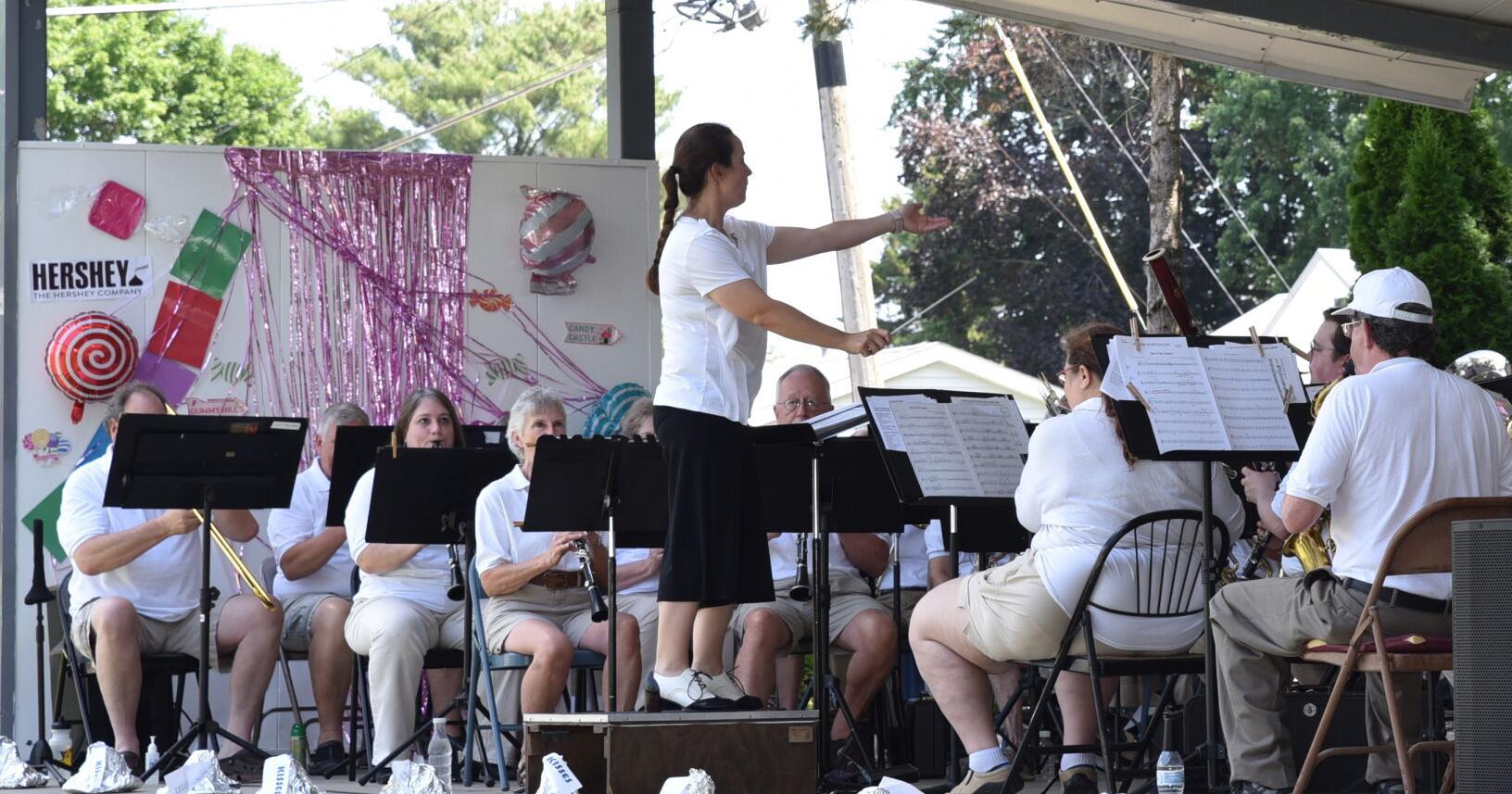 Community band to premiere 'Auburn Classics' - Vimarsana News