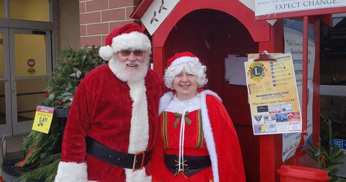 Red Kettle bell ringers | Features | kpcnews.com