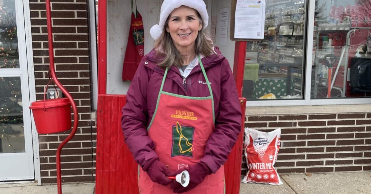 Red Kettle bell ringer | Features | kpcnews.com