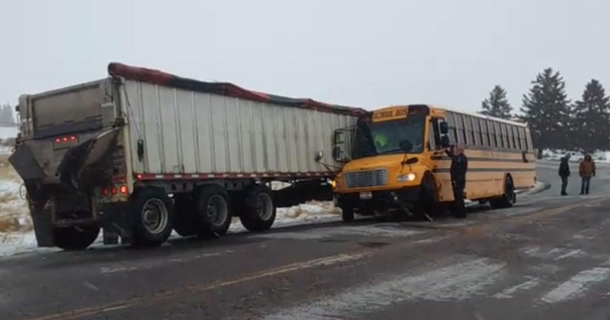 Jefferson County school bus collides with semi | Local News | kpvi.com