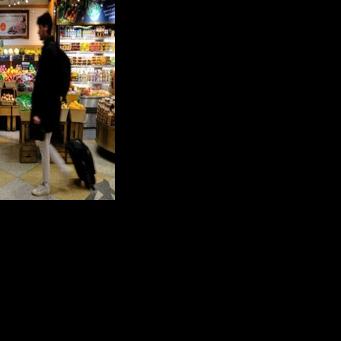 US GDP growth misses expectations as Trump blames shutdown | National News