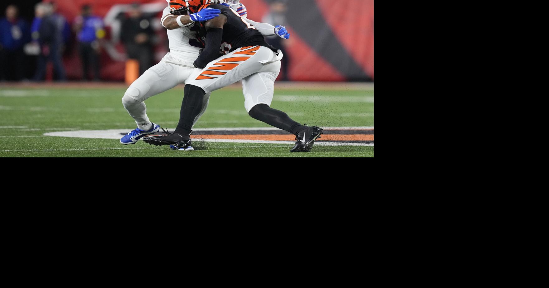 NFL Player Damar Hamlin in 'Critical Condition' & Buffalo Bills – Cincinnati  Bengals Game Indefinitely Postponed After Safety Suffers Serious Injury, Damar Hamlin, Sports