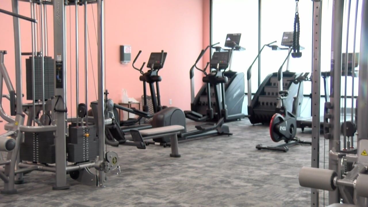 New Years Resolutions at Blush Fitness, Video