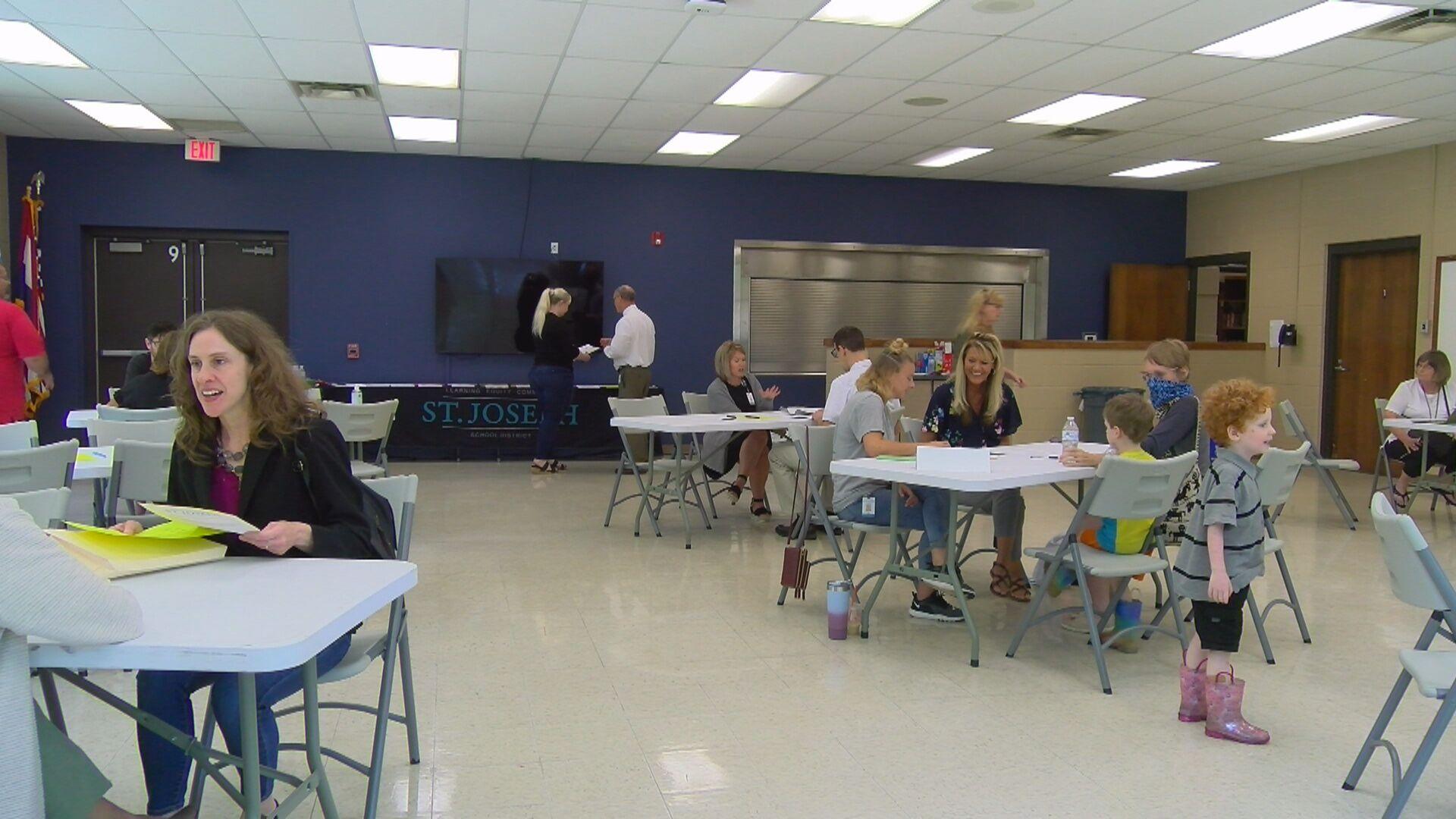 st-joseph-school-district-holds-job-fair-to-fill-about-50-positions