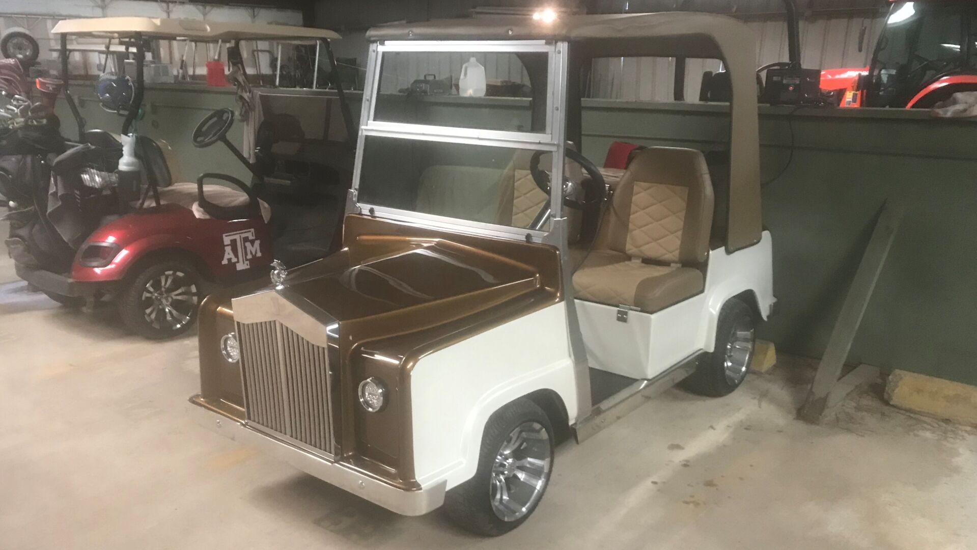 Rolls royce on sale golf car