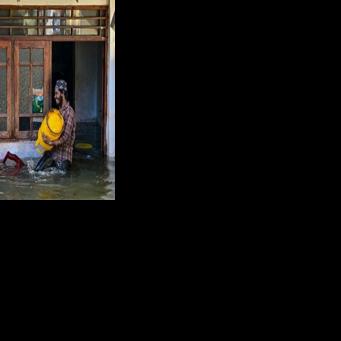 Sri Lanka has deployed troops alongside civilian workers and volunteers to assist with the relief effort