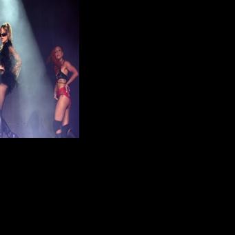 Brazilian singer Luisa Sonza performed her new album "Brutal Paraiso" at her Coachella debut