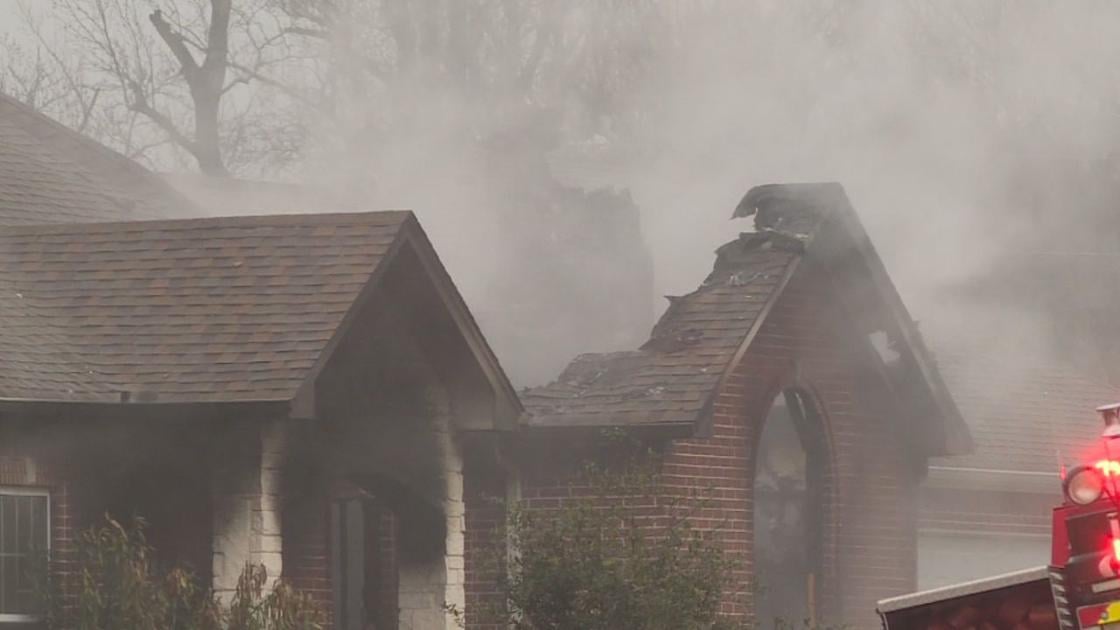 Lightning strike causes house fire that kills east Texas couple's pet News