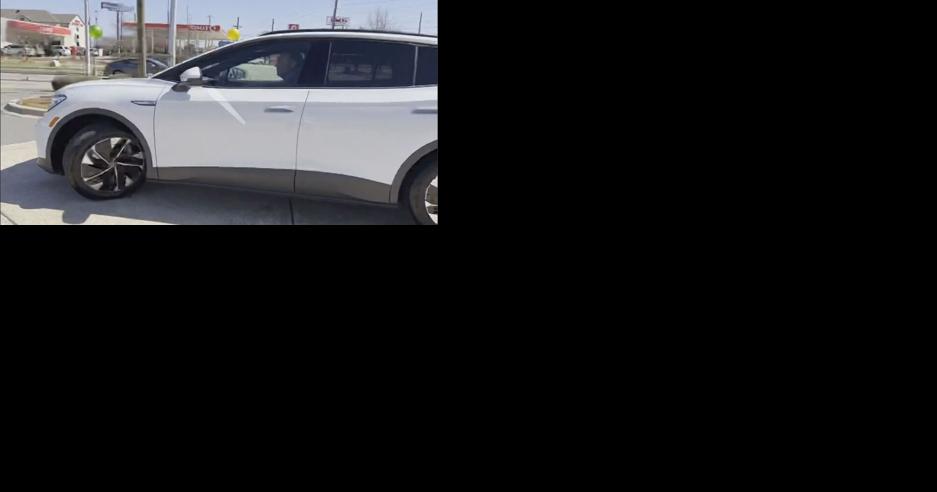 Record high gas prices may put a charge into electric vehicle sales - Vimarsana News