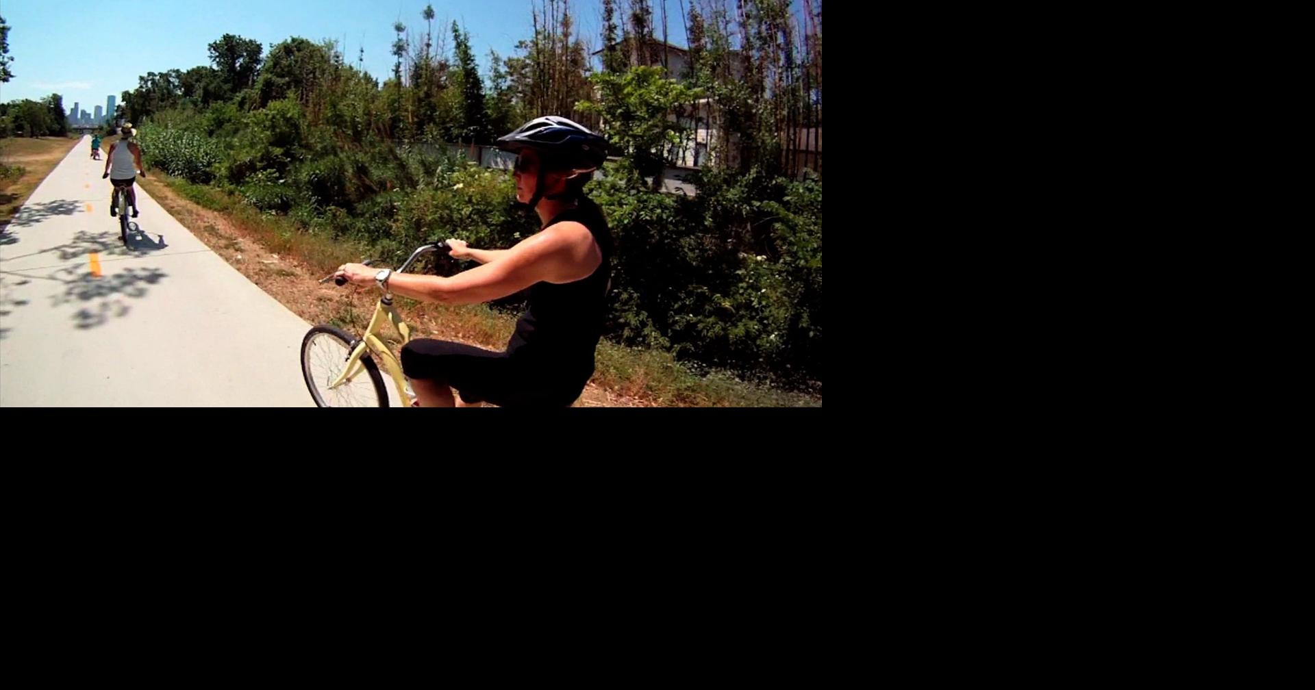 HEALTH MINUTE: HOW TO PICK THE PROPER HELMET