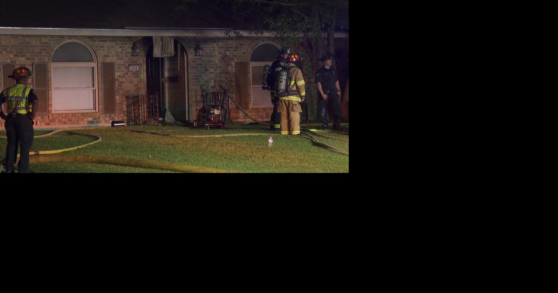 Firefighters: Smoke detectors save family in early morning fire | News ...