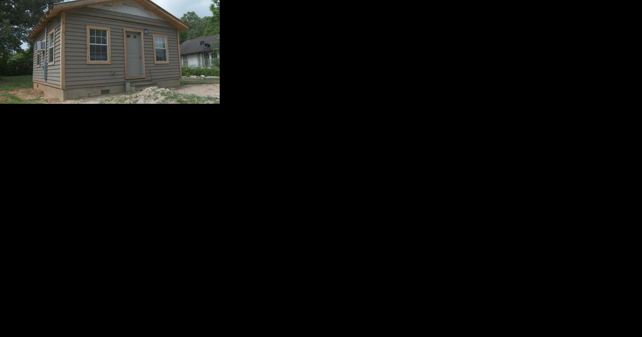 Ministry group finishes building home for snow storm victim - Vimarsana News