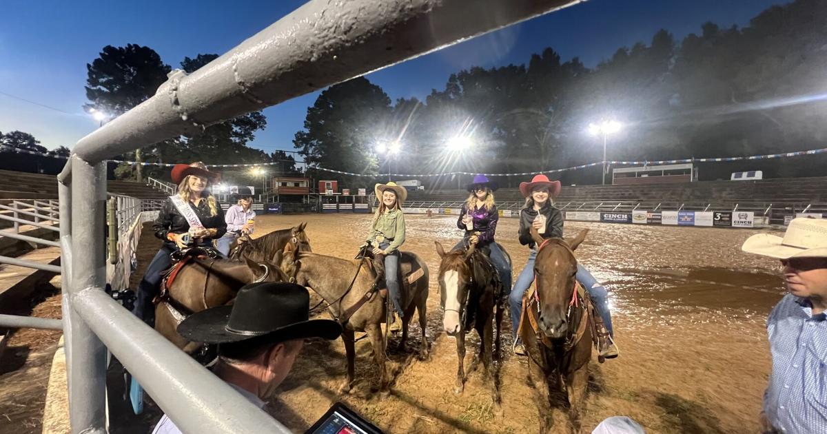 Springhill La Rodeo First Cup with First News: Springhill PRCA Championship Rodeo | First ...