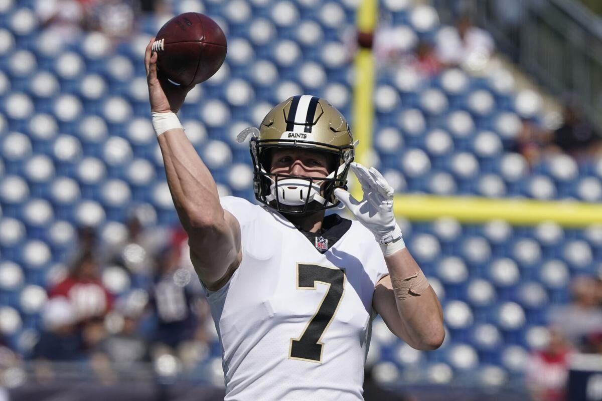 In first NFL start, former BYU QB Taysom Hill leads Saints to win