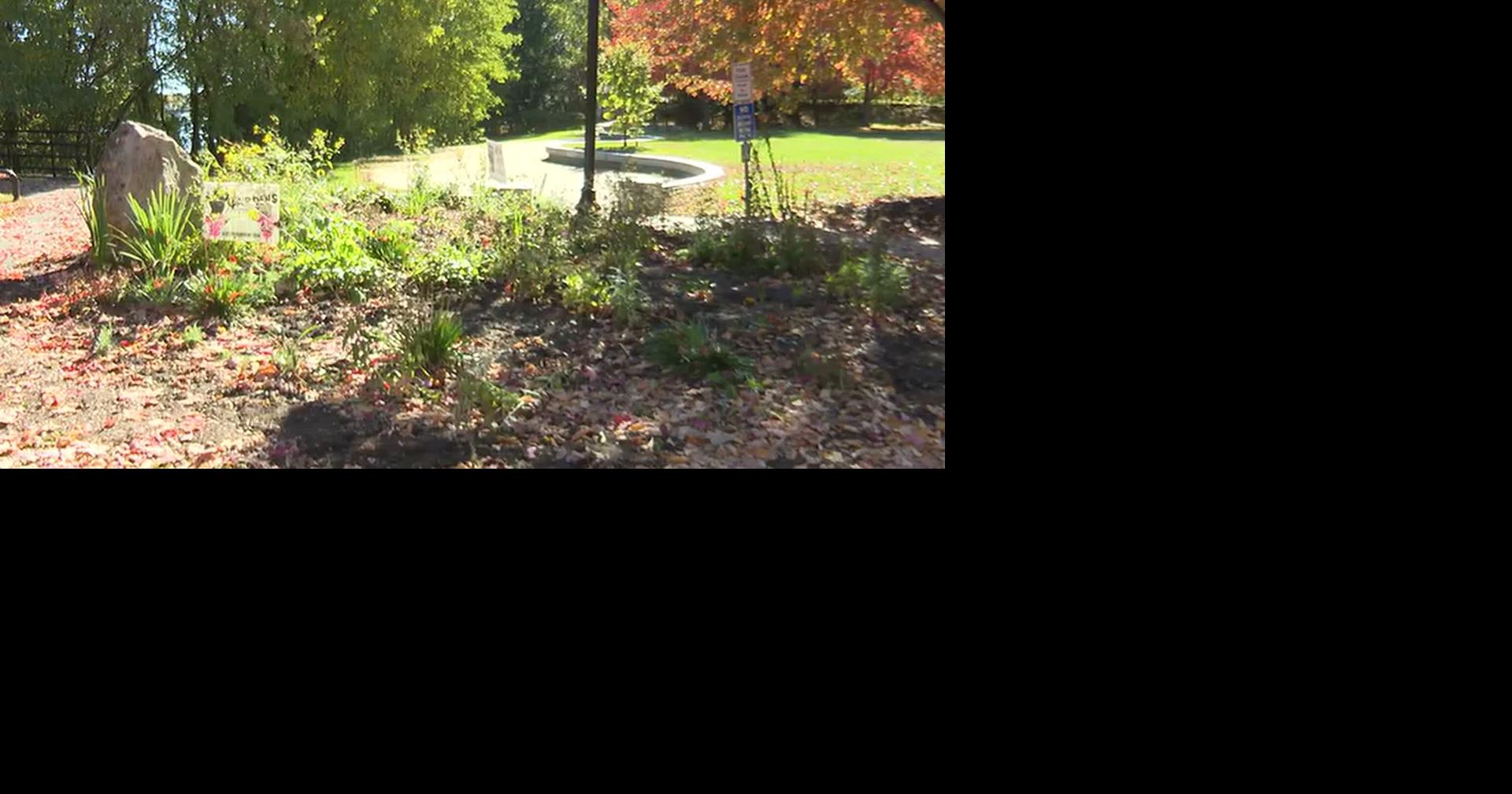 ME: 'I LOVE YOU GARDENS HONOR LEWISTON SHOOTING VICTIMS | National ...