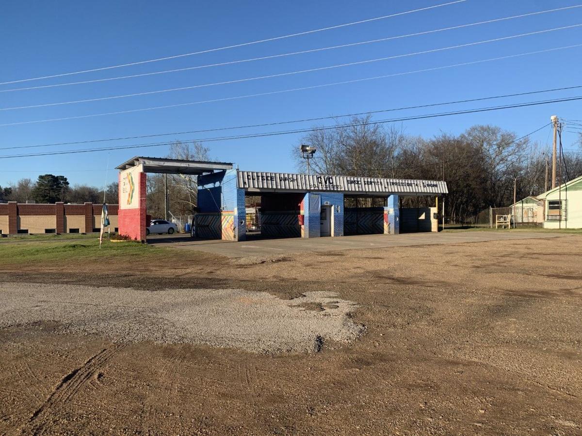 Marshall declares water emergency; closing car washes; restaurants