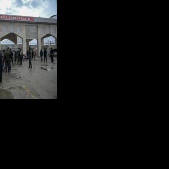 Turkey shares a 500-kilometre (300-mile) border with Iran