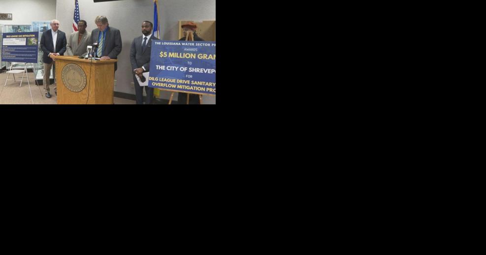 Arceneaux team gives vote of confidence to Water & Sewerage Director - Vimarsana News