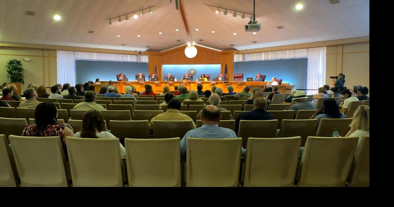 Bossier City Council investigating parking lot issue