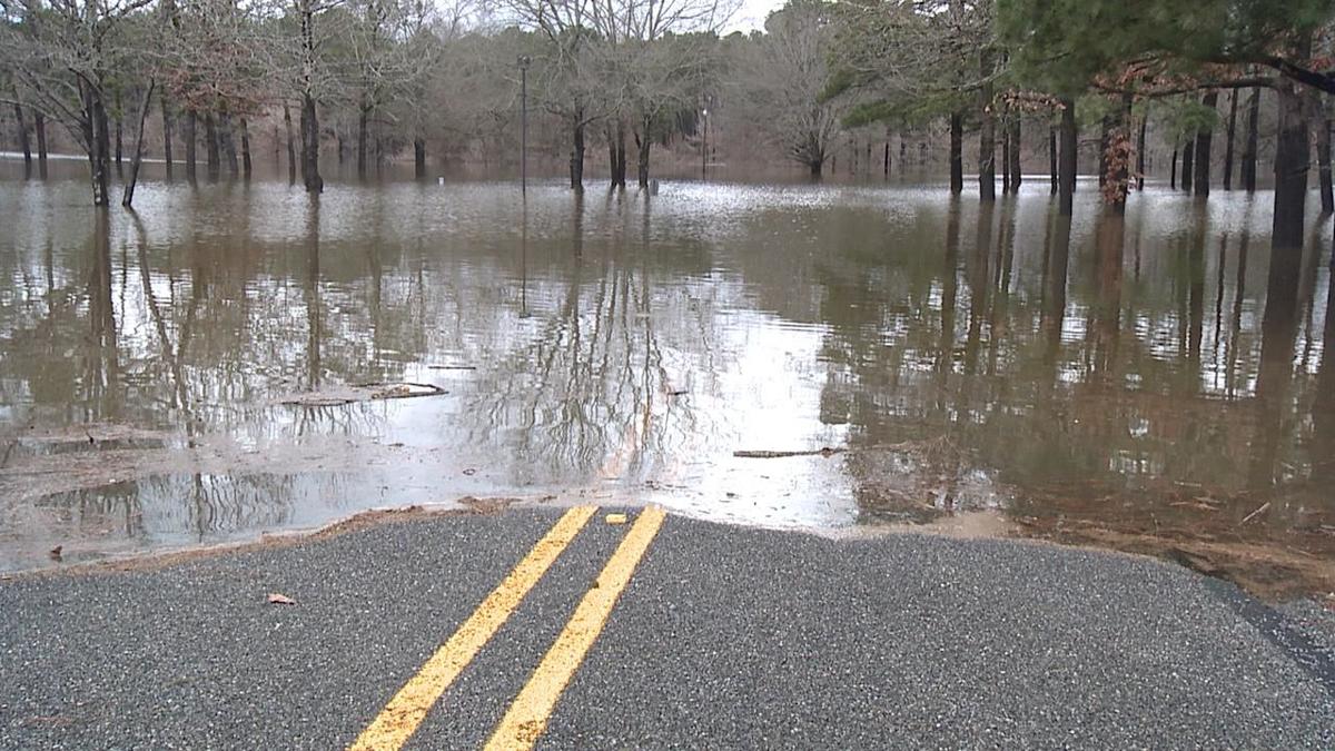 Millwood Lake Water Level Rises Severe Weather Coverage Ktbs Com