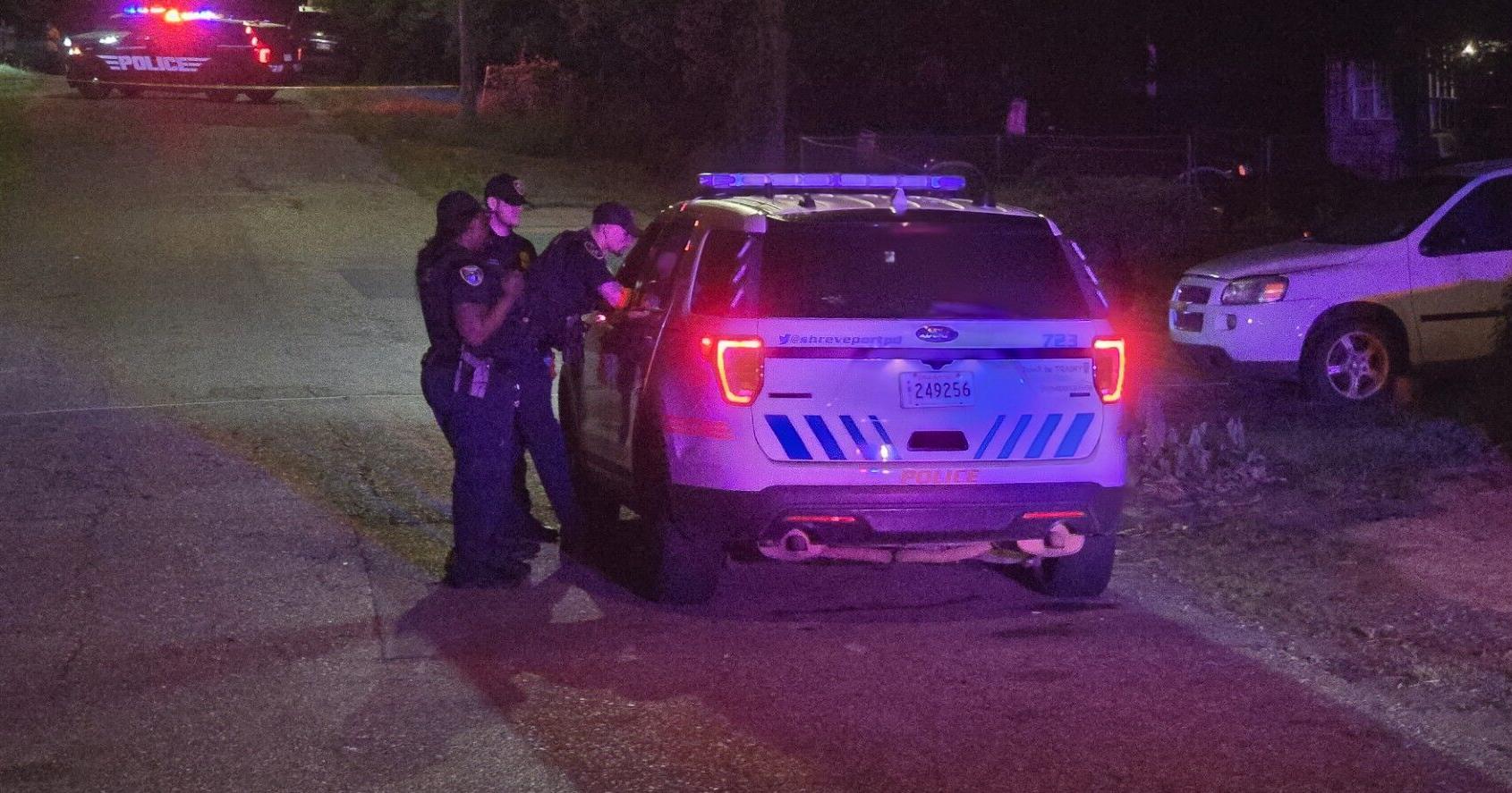 Man shot while inside home in Shreveport - Vimarsana News