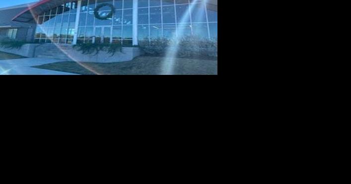 Business offers location to host light show after neighbors complain - Vimarsana News