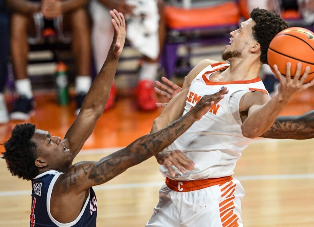 Clemson Cruises In Wire-to-wire Win Over Radford | National | Ktbs.com